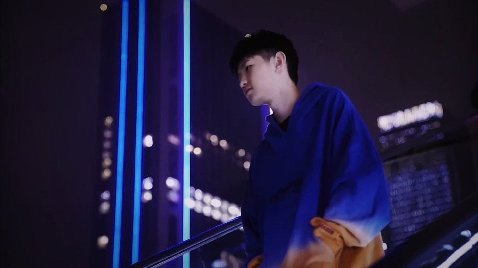 合同与年龄 合同与年龄