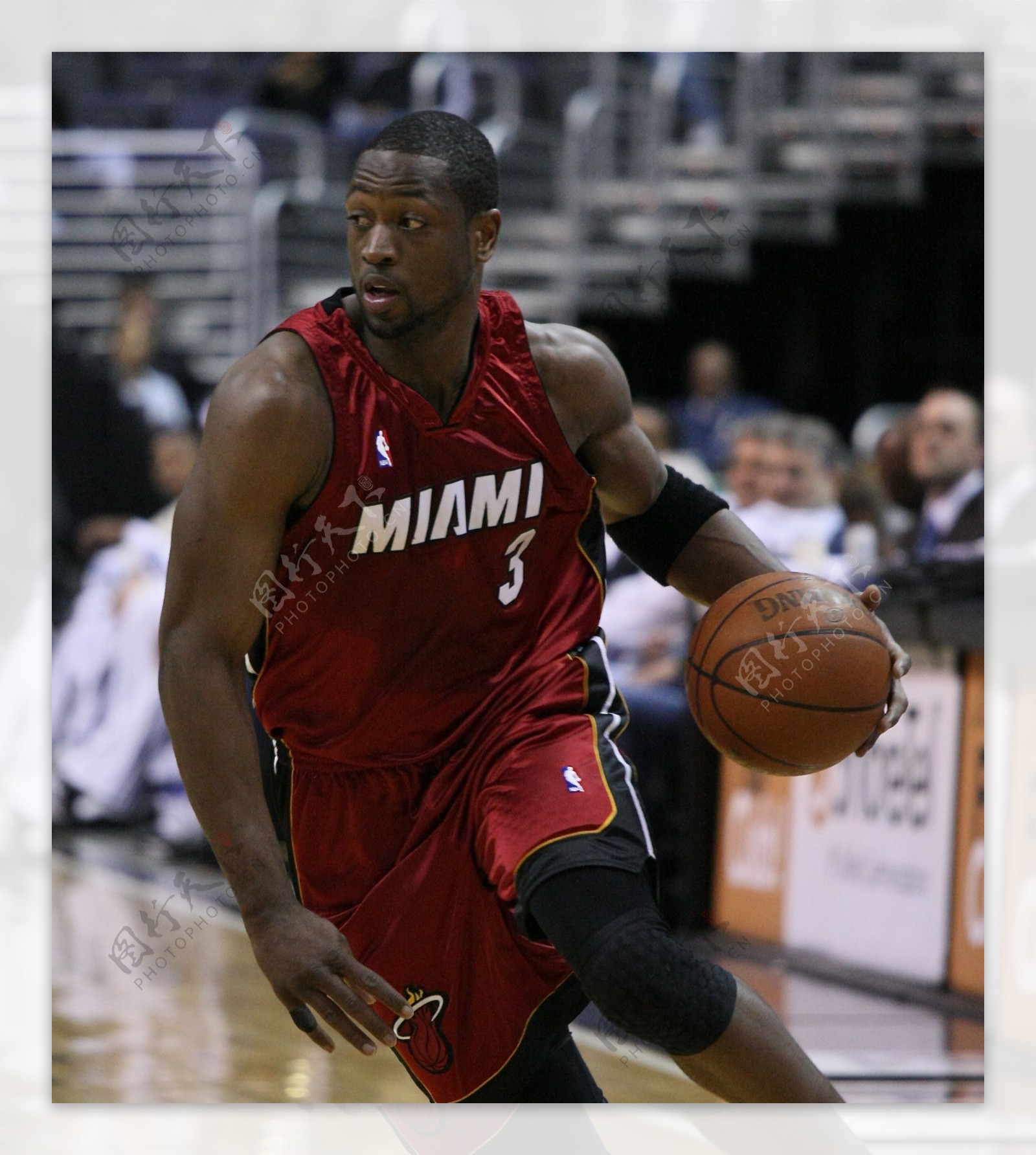 湖人队勒布 湖人队勒布